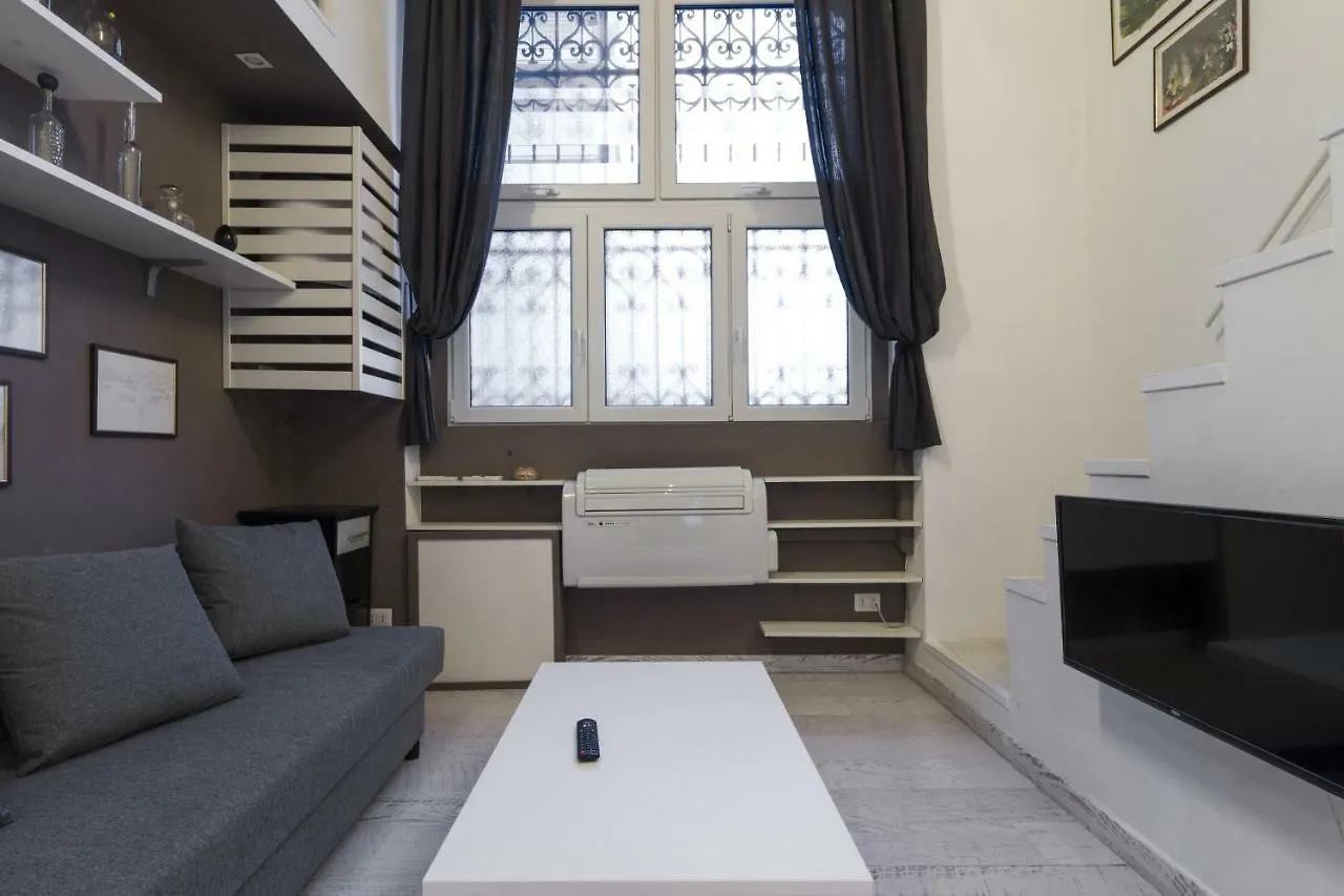 Appartamento PrimoPiano - Schiaparelli A Flat Milano