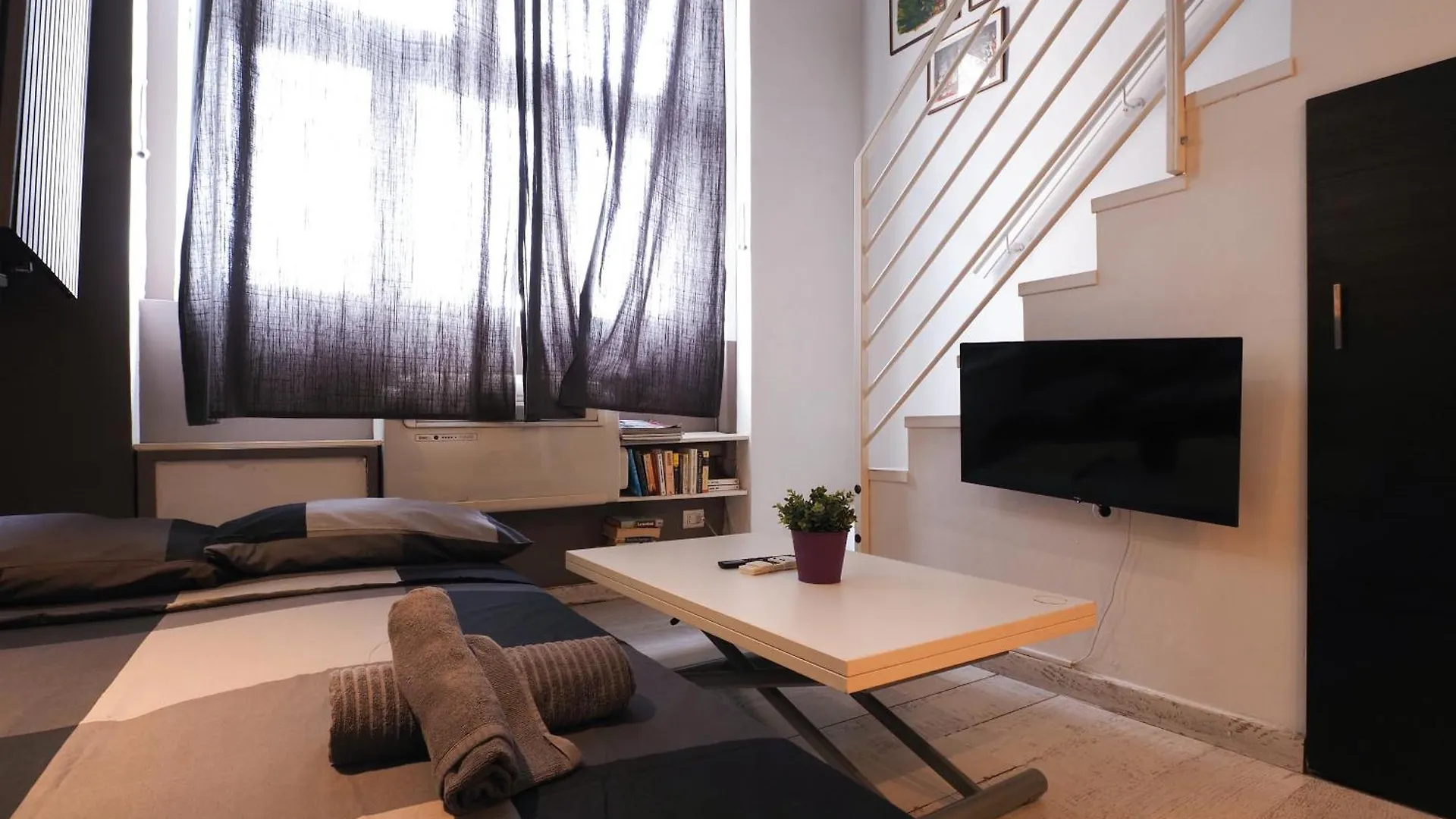 Apartamento Primopiano - Schiaparelli A Flat Milán 0*,