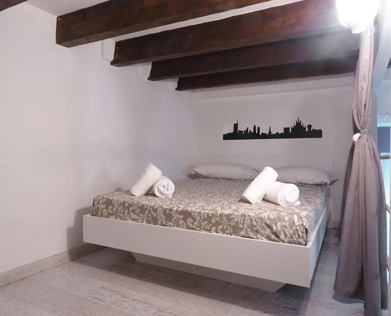 Apartamento Primopiano - Schiaparelli A Flat Milán