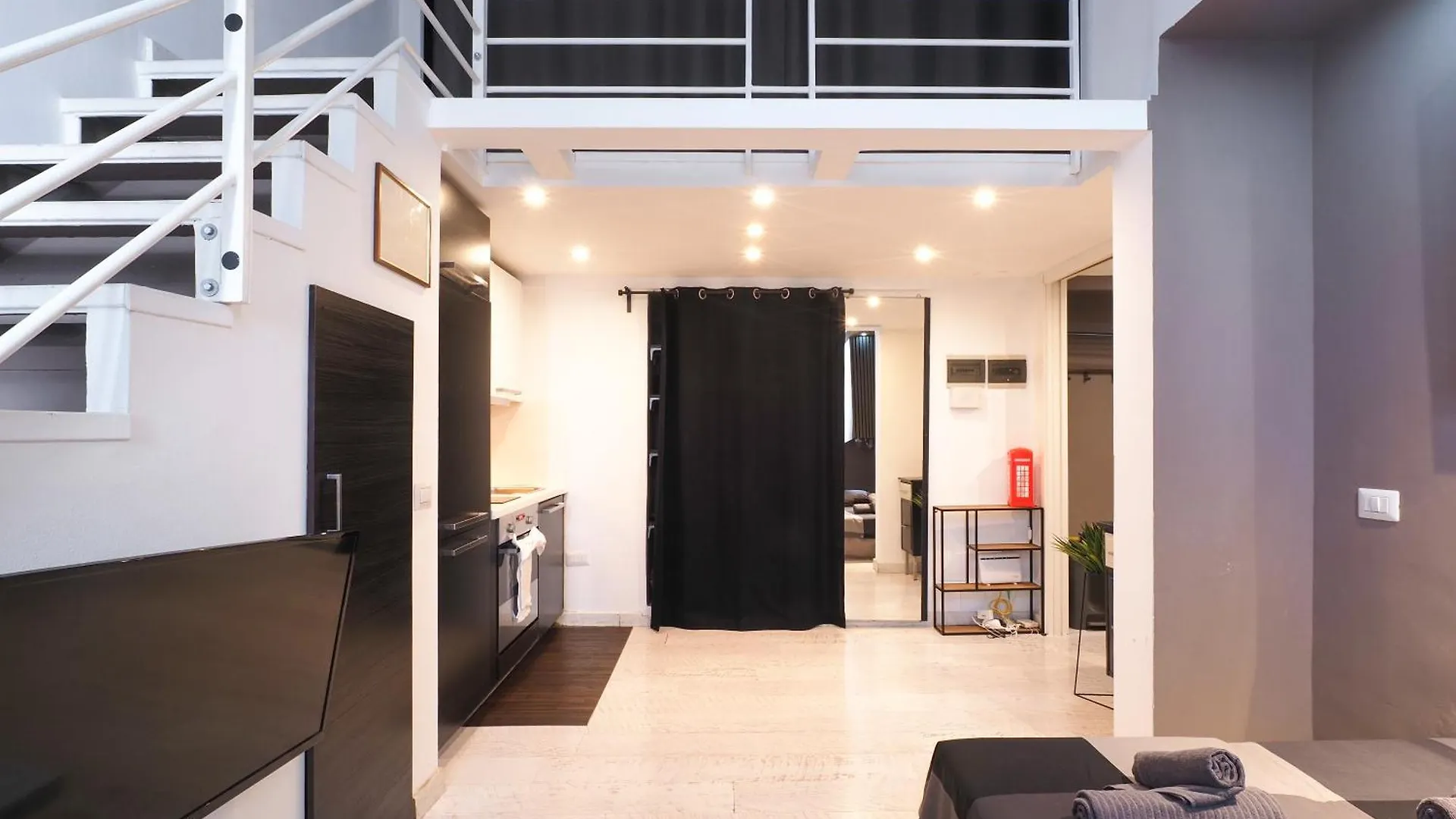 Apartamento Primopiano - Schiaparelli A Flat Milán