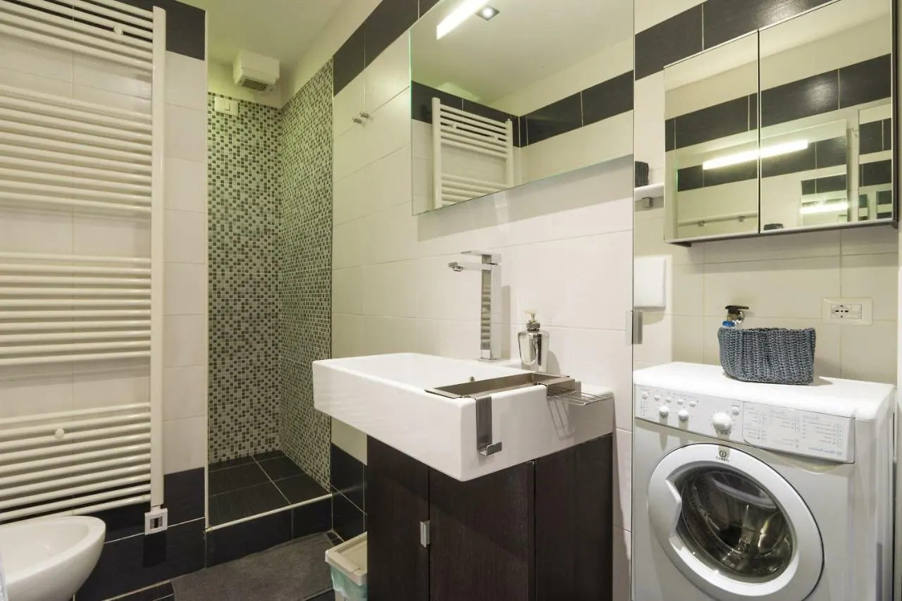 Apartamento Primopiano - Schiaparelli A Flat Milán